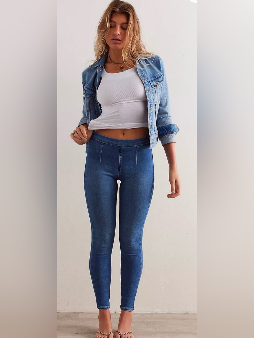We The Free CRVY Infinite Stretch Pull-On Skinny Jeans